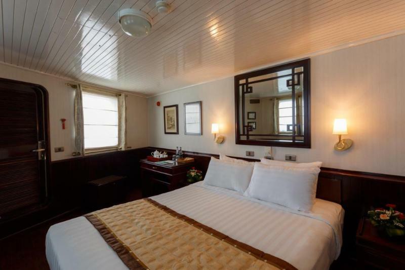 Emeraude Classic Cruises Hotel Ha Long Exterior photo