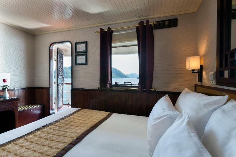 Emeraude Classic Cruises Hotel Ha Long Exterior photo
